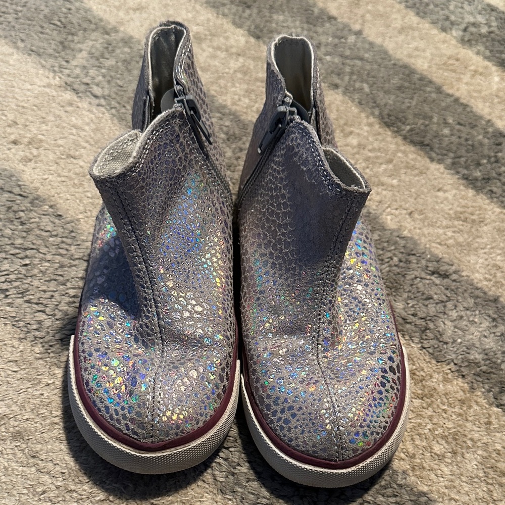 See Kai Rub - Iridescent Metallic Girls' Slip-On Boots